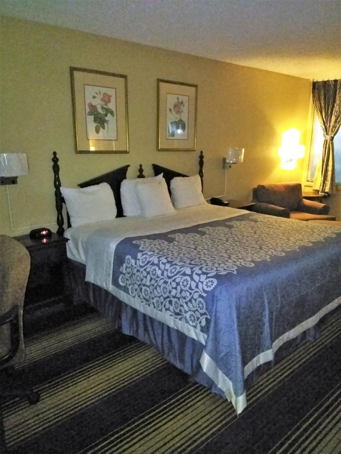 Days Inn By Wyndham Perry Near Fairgrounds Extérieur photo