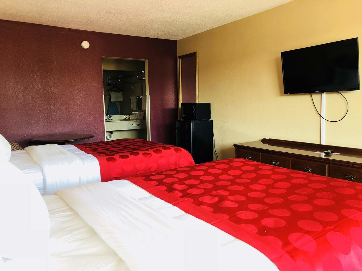 Days Inn By Wyndham Perry Near Fairgrounds Extérieur photo